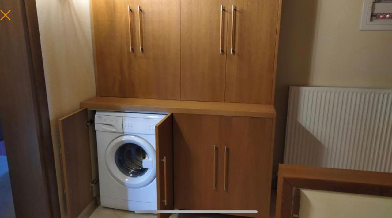 Luxury Appartment, Only 7 Minutes From Thessaloniki Airport And 15 Minutes From City Center ,For 8-23 People Also For Gatherings And Parties Neon Rysion Zewnętrze zdjęcie