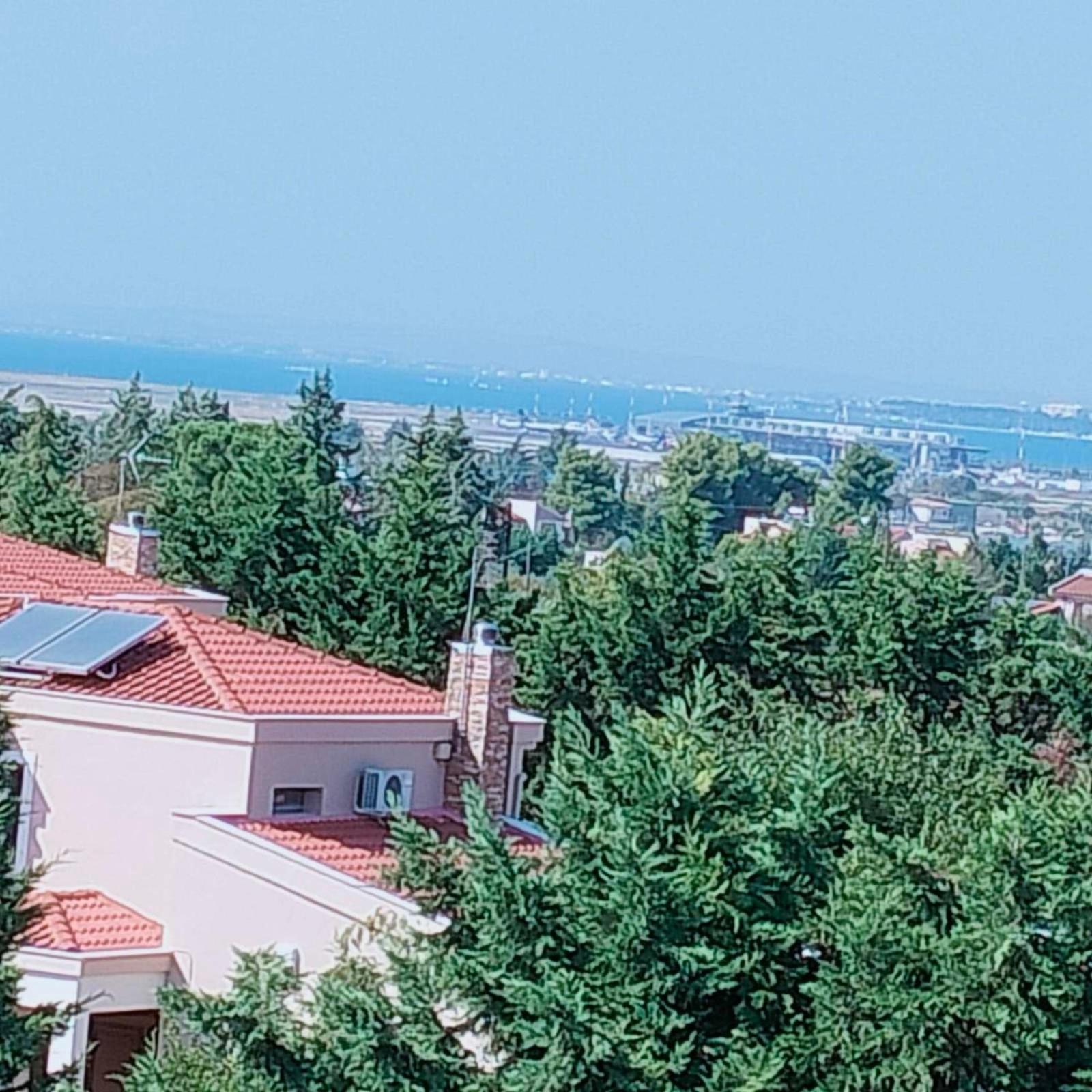 Luxury Appartment, Only 7 Minutes From Thessaloniki Airport And 15 Minutes From City Center ,For 8-23 People Also For Gatherings And Parties Neon Rysion Zewnętrze zdjęcie